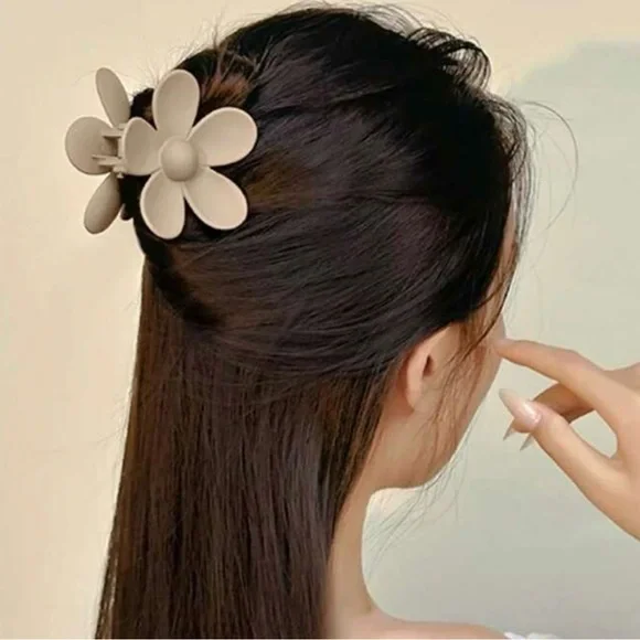 ✨Bundle 11 PCS | Assorted Hair Clips Neutral Claw Clips Hair Accessories✨ - Picture 4 of 15